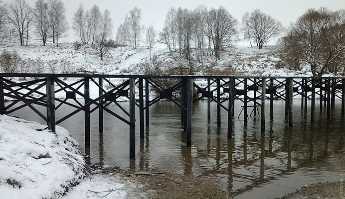 Свайные мосты: надежное решение для преодоления водных преград в Сестрорецке от 56771 руб