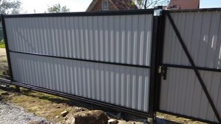 Купить сваи для ворот в Сестрорецк. Заказать ворота на сваях под ключ от 21677 руб